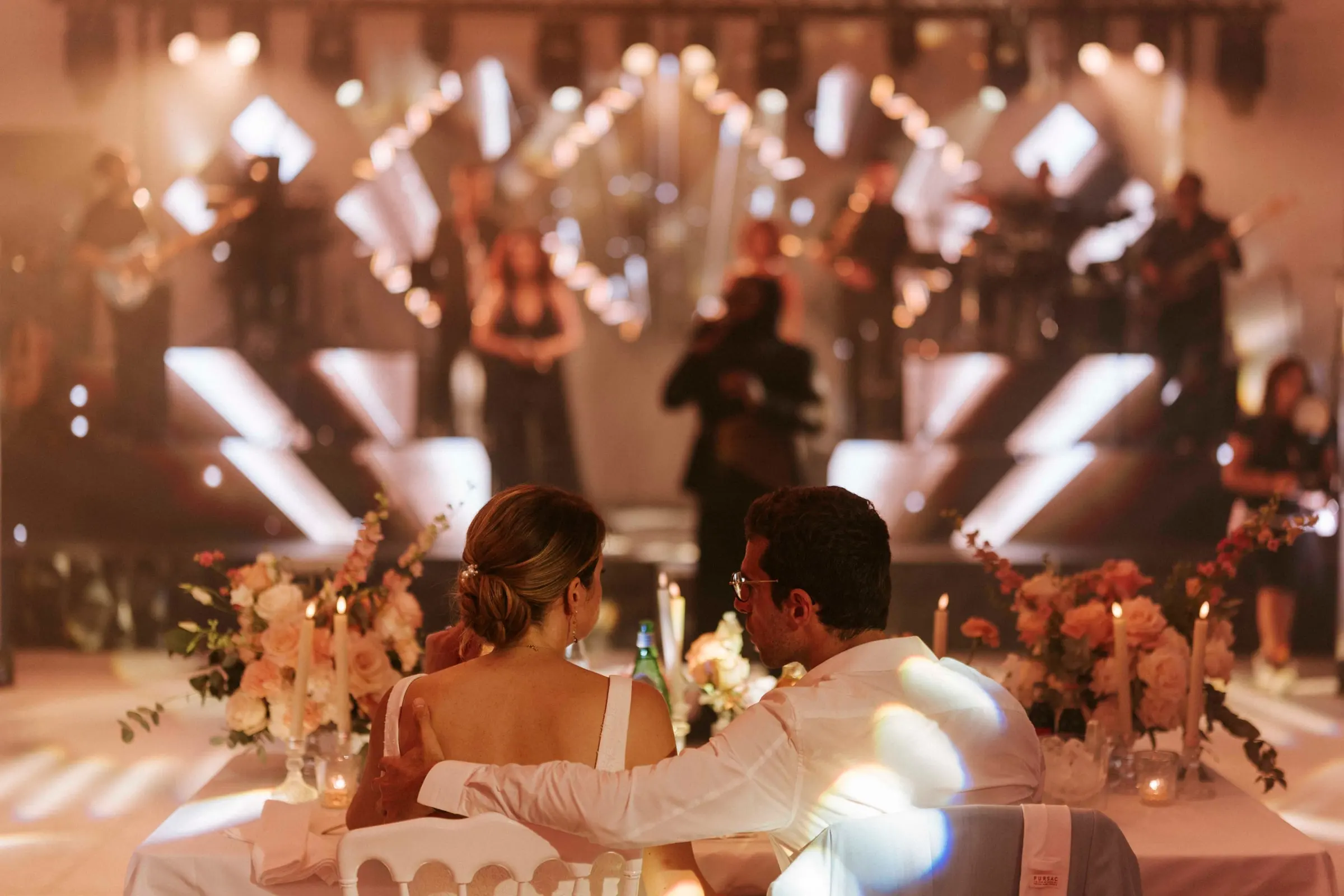 Provence · Bouquet & émotions — mariage orchestré par MGEVENTI